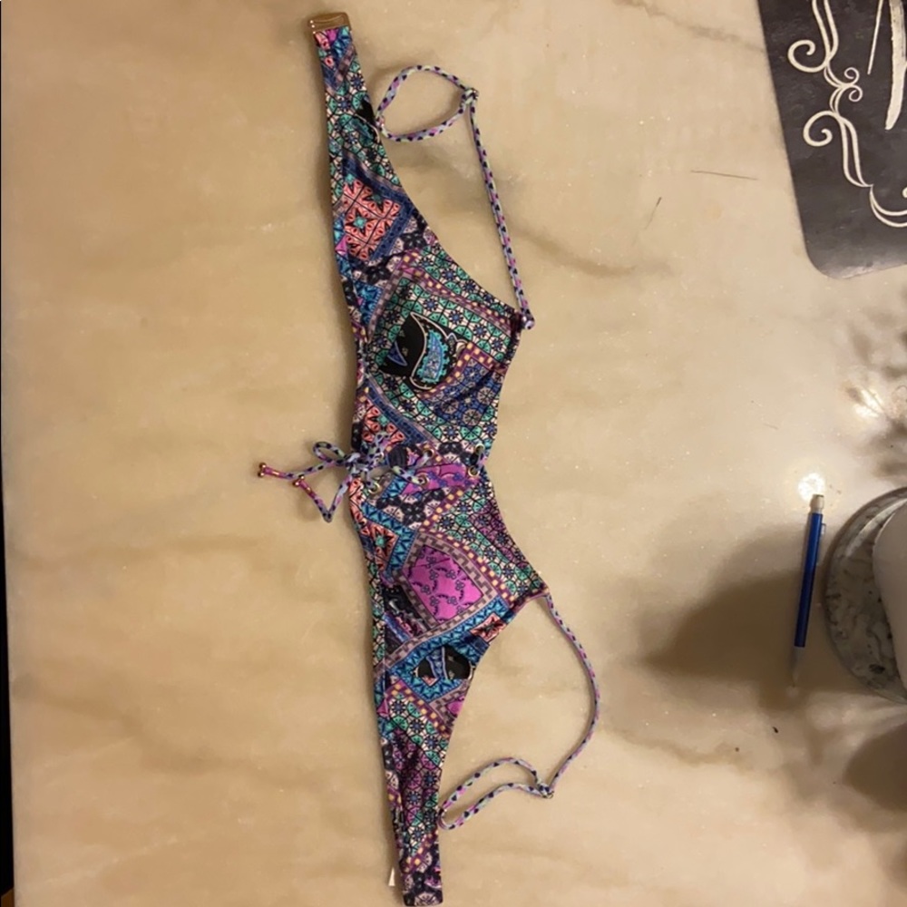 VS swimwear top